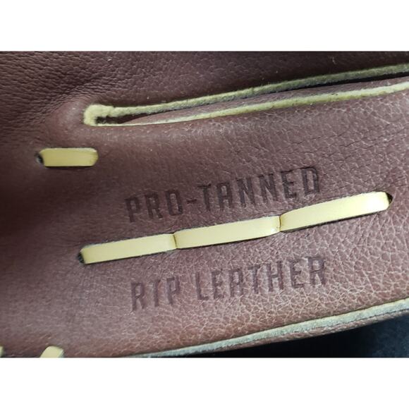 Franklin Sports 225722-12" RTP Pro Series Baseball Field Glove Right Hand Throw - Picture 5 of 8